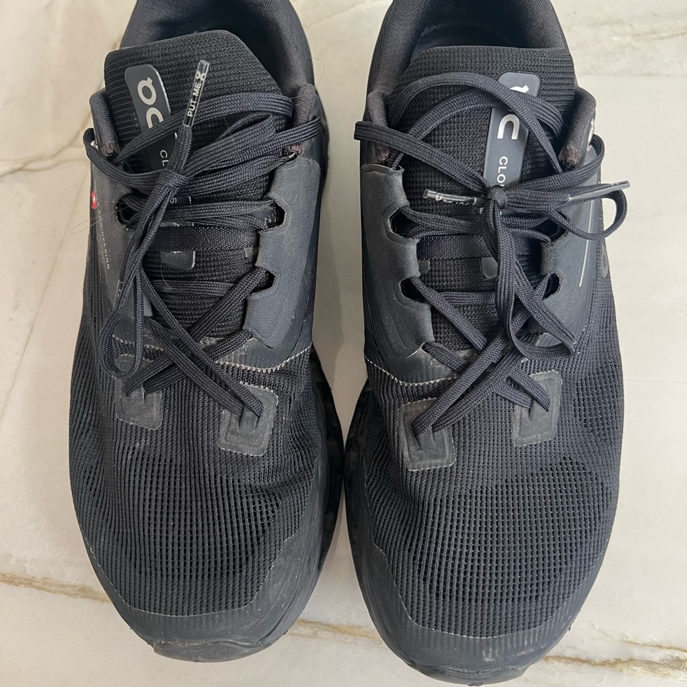 On Running Black Athletic Shoes